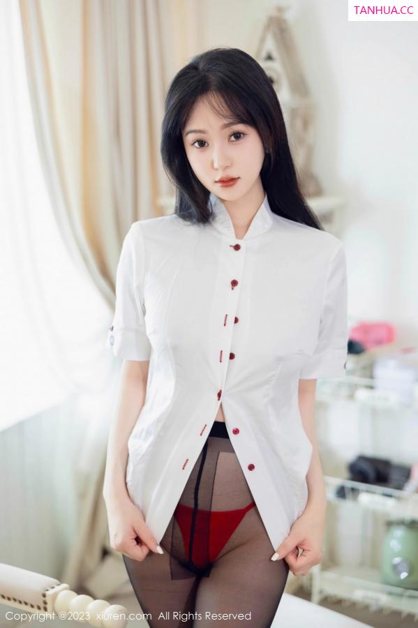   [XiuRen]高清写真图 2023.07.06 No.7037 柚琪Rich 丰腴美臀第32张图片